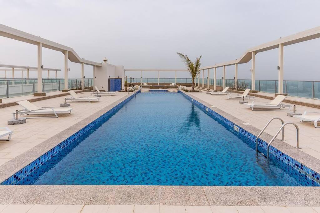 A Perfect Escape - Sea Facing Apartment ราสอัลไคมาห์ ภายนอก รูปภาพ