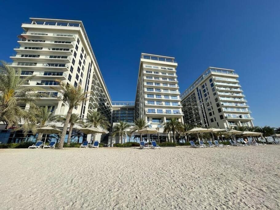A Perfect Escape - Sea Facing Apartment ราสอัลไคมาห์ ภายนอก รูปภาพ